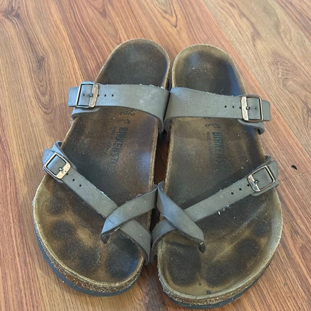Birkenstock Mayari brown sandals, size 42 color Habana 11 women 9 men